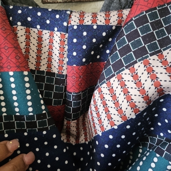 Cellabie Women's Gray cardigan size M - Picture 13 of 13